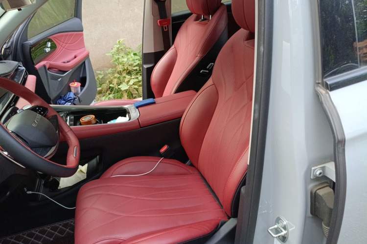 Used EXEED Stellar 2023 400T Two-Wheel Drive Comfort Flyfish Edition Left Front Seat