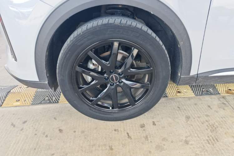 Used EXEED Stellar 2023 400T Four-Wheel Drive Deluxe Edition Left Front Wheel Hub