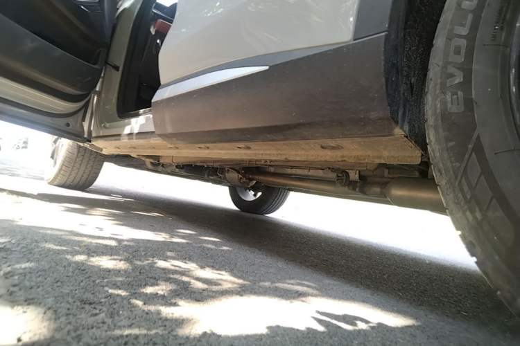 Used EXEED Stellar 2023 400T Two-Wheel Drive Comfort Edition Left Side Sill