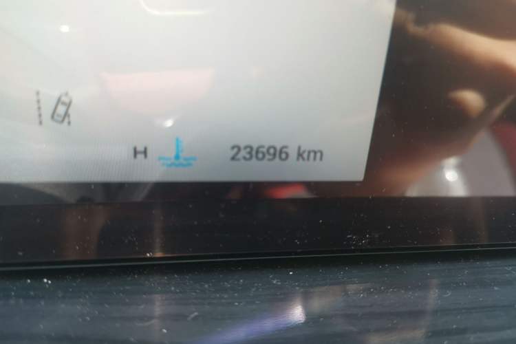 Used EXEED Stellar 2023 400T Two-Wheel Drive Comfort Edition Odometer Close Up