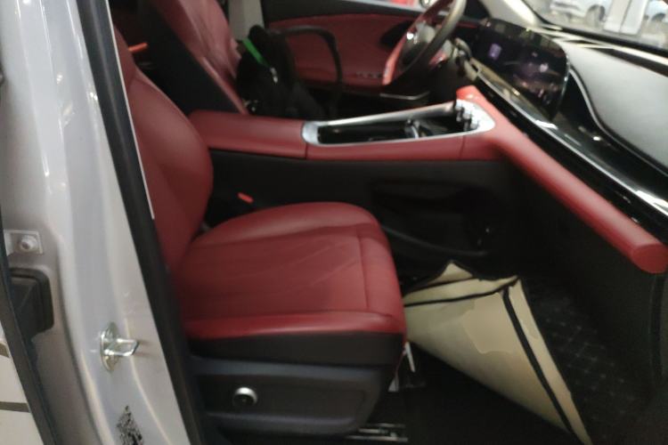 Used EXEED Stellar 2023 400T Four-Wheel Drive Premium Flying Fish Edition Right Front Seat