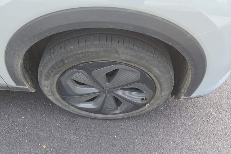 Used EXEED Stellar 2023 400T Four-Wheel Drive Luxury Edition Right Front Wheel Hub