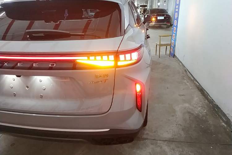 Used EXEED Stellar 2023 400T Two-Wheel Drive Comfort Edition Right Rear Taillight