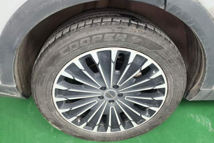 Used EXEED Stellar 2023 400T Four-Wheel Drive Premium Flying Fish Edition Right Rear Wheel Hub