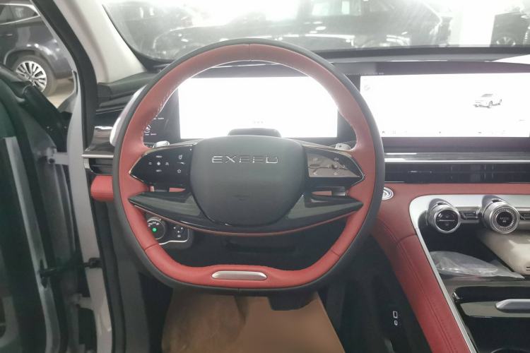 Used EXEED Stellar 2023 400T Two-Wheel Drive Comfort Flyfish Edition Steering Wheel