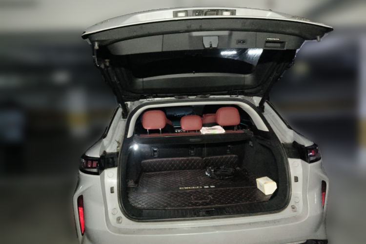 Used EXEED Stellar 2023 400T Four-Wheel Drive Deluxe Edition Trunk