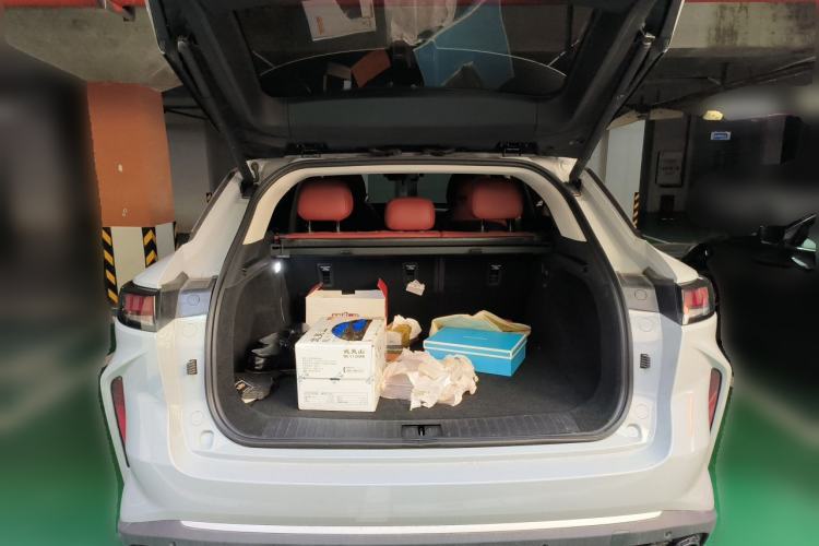 Used EXEED Stellar 2023 400T Two-Wheel Drive Comfort Edition Trunk