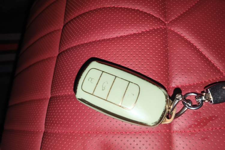 Used EXEED Stellar 2023 400T Four-Wheel Drive Premium Flying Fish Edition Vehicle Key