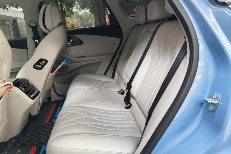 Used EXEED Stellar 2023 400T Four-Wheel Drive Luxury Edition Left Rear Seat