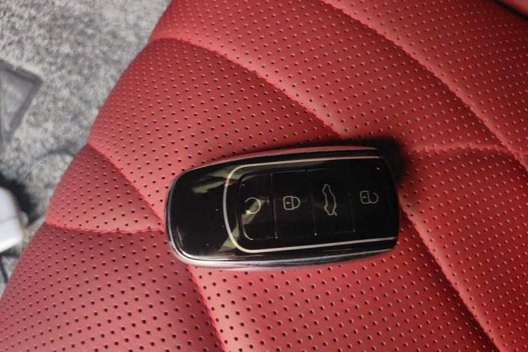 Used EXEED Stellar 2023 400T Two-Wheel Drive Comfort Flyfish Edition Vehicle Key
