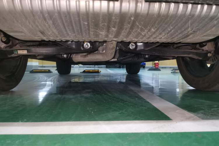 Used EXEED Stellar 2023 400T Four-Wheel Drive Deluxe Edition Chassis Rear