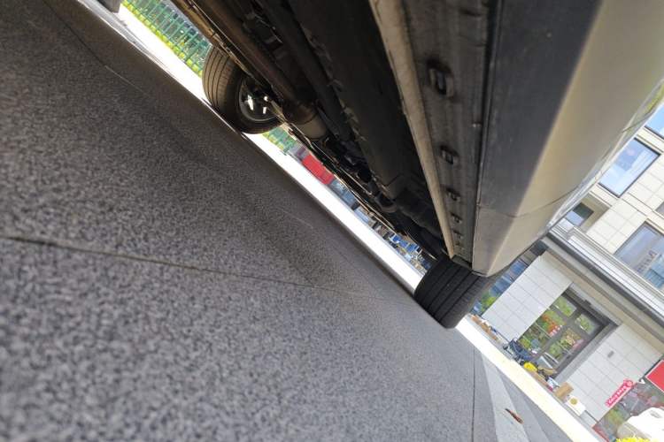 Used EXEED Stellar 2023 400T Four-Wheel Drive Enjoying the Flying Fish Edition Chassis Rear Right