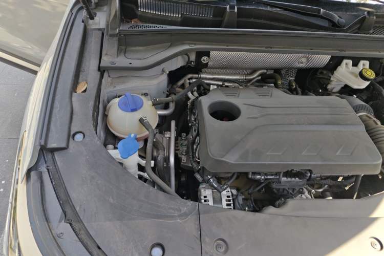 Used EXEED Stellar 2023 400T Four-Wheel Drive Enjoying the Flying Fish Edition Engine Bay Right