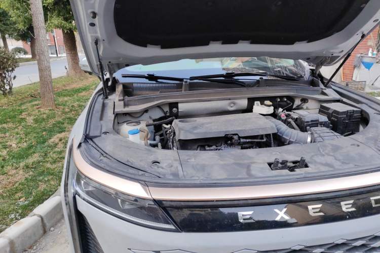 Used EXEED Stellar 2023 400T Four-Wheel Drive Luxury Edition Engine Bay Right