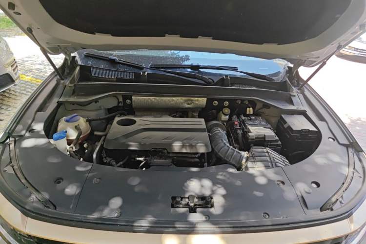 Used EXEED Stellar 2023 400T Two-Wheel Drive Comfort Edition Engine Bay