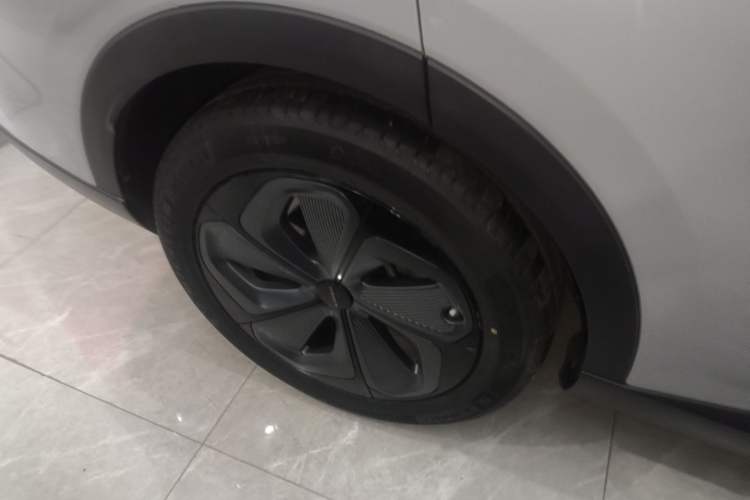 Used EXEED Stellar 2023 400T Four-Wheel Drive Luxury Edition Exterior 5