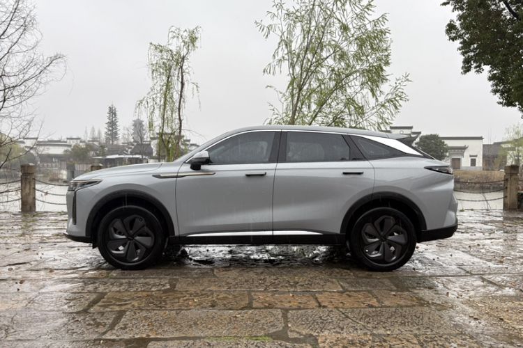 Used EXEED Stellar 2023 400T Four-Wheel Drive Deluxe Edition Exterior 9