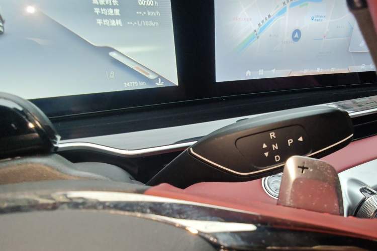 Used EXEED Stellar 2023 400T Two-Wheel Drive Comfort Edition Gear Lever
