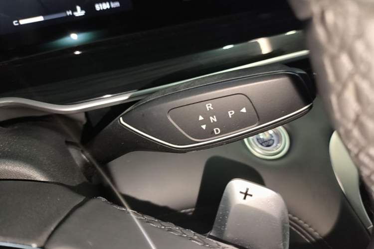 Used EXEED Stellar 2023 400T Four-Wheel Drive Deluxe Edition Gear Lever