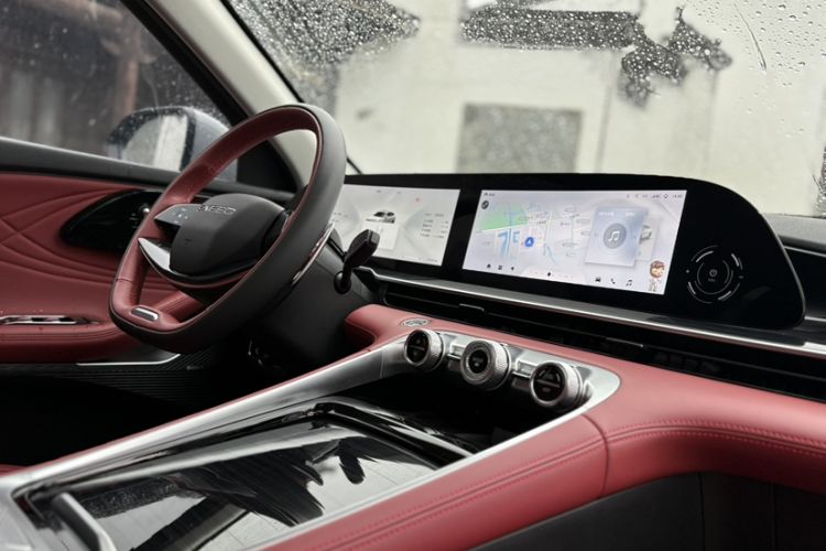 Used EXEED Stellar 2023 400T Four-Wheel Drive Deluxe Edition Interior 5
