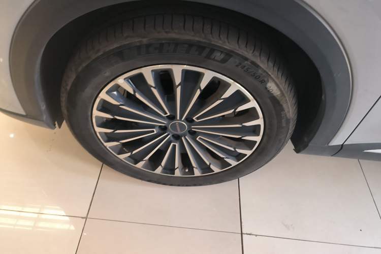 Used EXEED Stellar 2023 400T Four-Wheel Drive Luxury Edition Left Front Wheel Hub