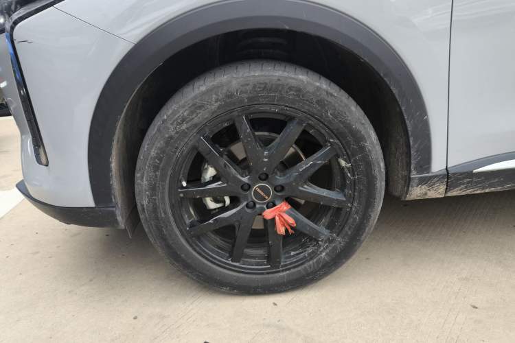 Used EXEED Stellar 2023 400T Four-Wheel Drive Deluxe Edition Left Front Wheel Hub
