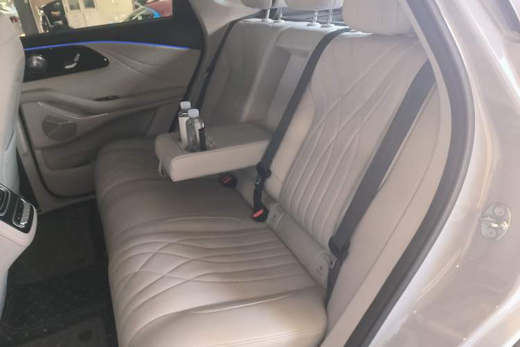 Used EXEED Stellar 2023 400T Four-Wheel Drive Luxury Edition Left Rear Seat