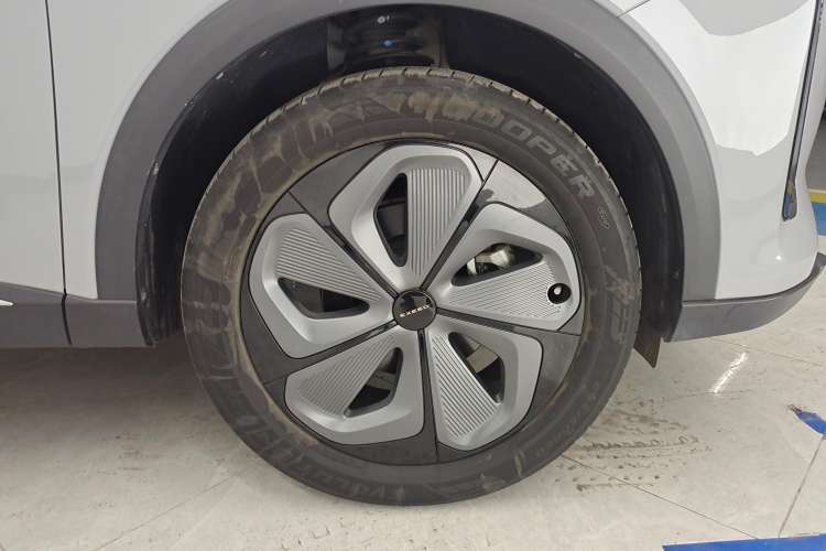 Used EXEED Stellar 2023 400T Two-Wheel Drive Comfort Edition Left Rear Wheel Hub