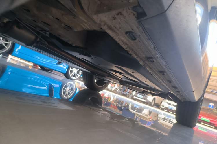 Used EXEED Stellar 2023 400T Four-Wheel Drive Luxury Edition Left Side Sill