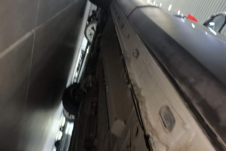 Used EXEED Stellar 2023 400T Four-Wheel Drive Deluxe Edition Left Side Sill
