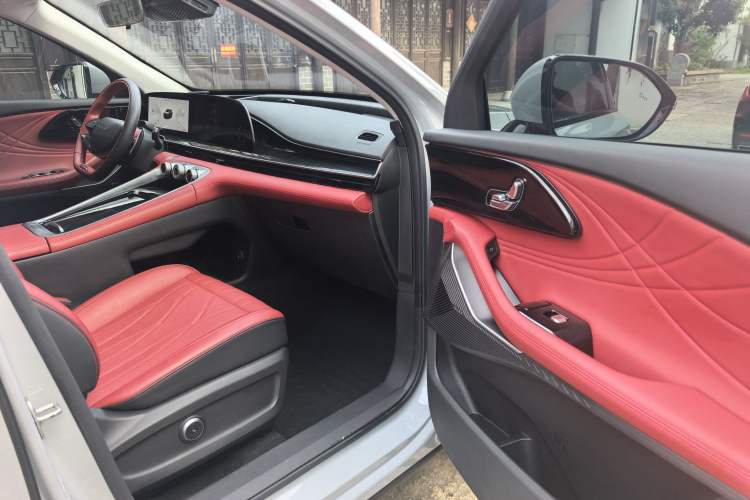 Used EXEED Stellar 2023 400T Four-Wheel Drive Premium Flying Fish Edition Right Front Seat