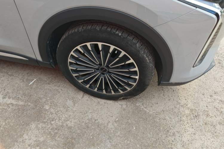 Used EXEED Stellar 2023 400T Two-Wheel Drive Comfort Flyfish Edition Right Front Wheel Hub