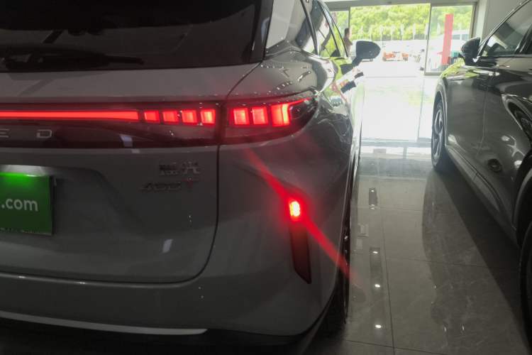 Used EXEED Stellar 2023 400T Two-Wheel Drive Comfort Edition Right Rear Taillight