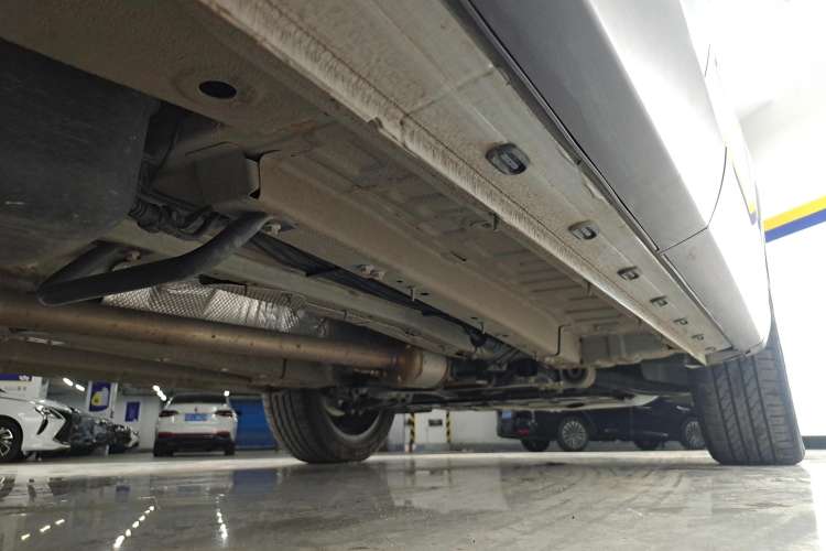 Used EXEED Stellar 2023 400T Two-Wheel Drive Comfort Edition Right Side Sill