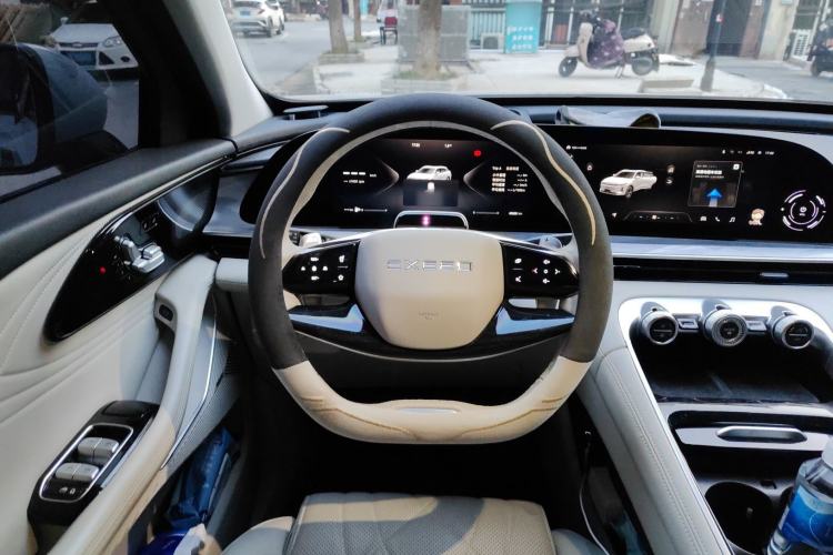 Used EXEED Stellar 2023 400T Four-Wheel Drive Luxury Edition Steering Wheel