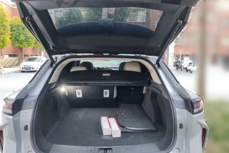 Used EXEED Stellar 2023 400T Four-Wheel Drive Luxury Edition Trunk
