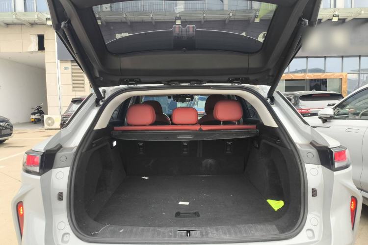 Used EXEED Stellar 2023 400T Four-Wheel Drive Deluxe Edition Trunk