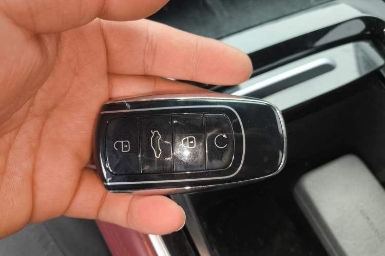Used EXEED Stellar 2023 400T Four-Wheel Drive Deluxe Edition Vehicle Key