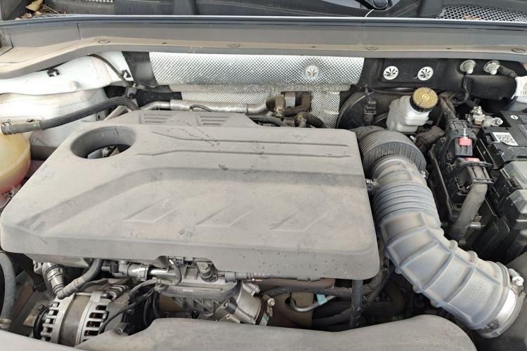 Used EXEED Stellar 2023 400T Two-Wheel Drive Comfort Flyfish Edition Engine Bay