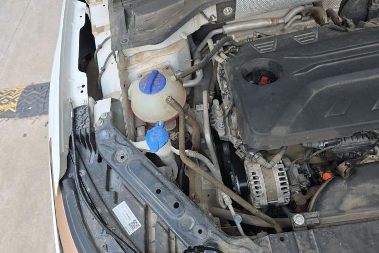 Used EXEED Stellar 2023 400T Two-Wheel Drive Comfort Edition Engine Bay Right