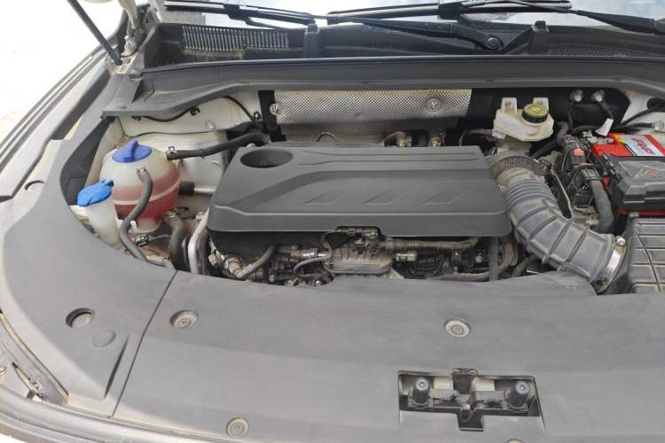 Used EXEED Stellar 2023 400T Four-Wheel Drive Premium Flying Fish Edition Engine Bay Right