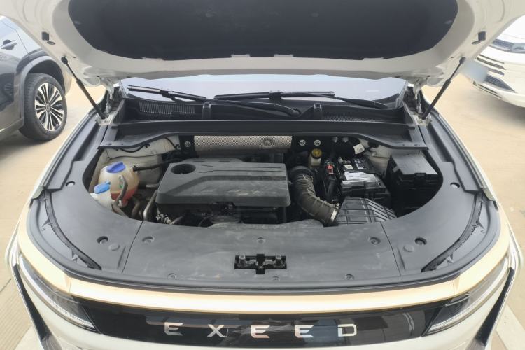 Used EXEED Stellar 2023 400T Two-Wheel Drive Comfort Flyfish Edition Engine Bay