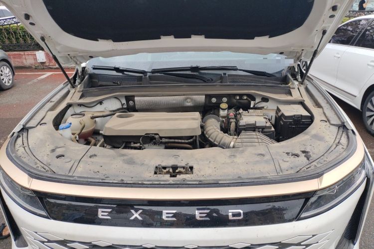Used EXEED Stellar 2023 400T Two-Wheel Drive Comfort Edition Engine Bay
