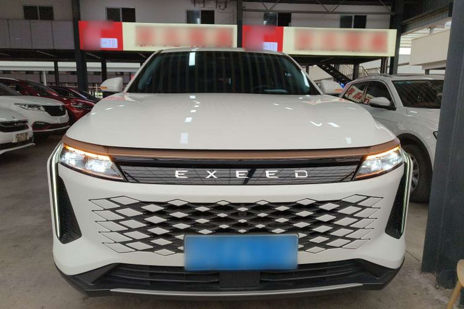 Used EXEED Stellar 2023 400T Four-Wheel Drive Deluxe Edition Front