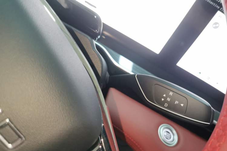 Used EXEED Stellar 2023 400T Two-Wheel Drive Comfort Edition Gear Lever