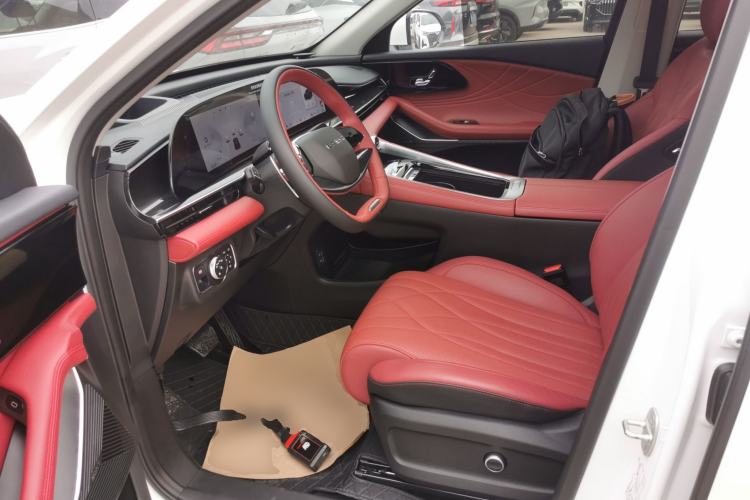 Used EXEED Stellar 2023 400T Two-Wheel Drive Comfort Flyfish Edition Left Front Seat