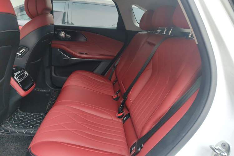 Used EXEED Stellar 2023 400T Four-Wheel Drive Deluxe Edition Left Rear Seat