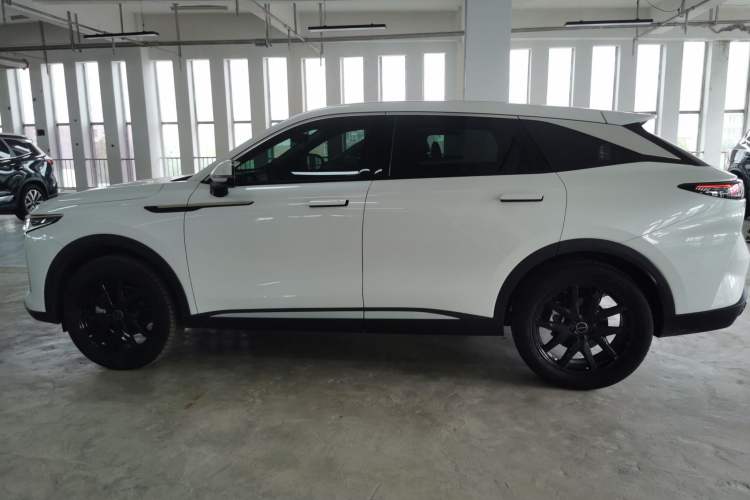 Used EXEED Stellar 2023 400T Two-Wheel Drive Comfort Edition Left Side