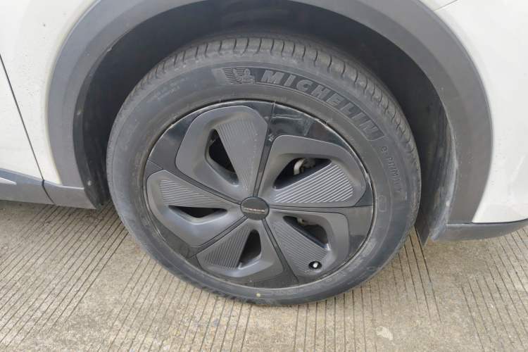 Used EXEED Stellar 2023 400T Four-Wheel Drive Deluxe Edition Right Front Wheel Hub