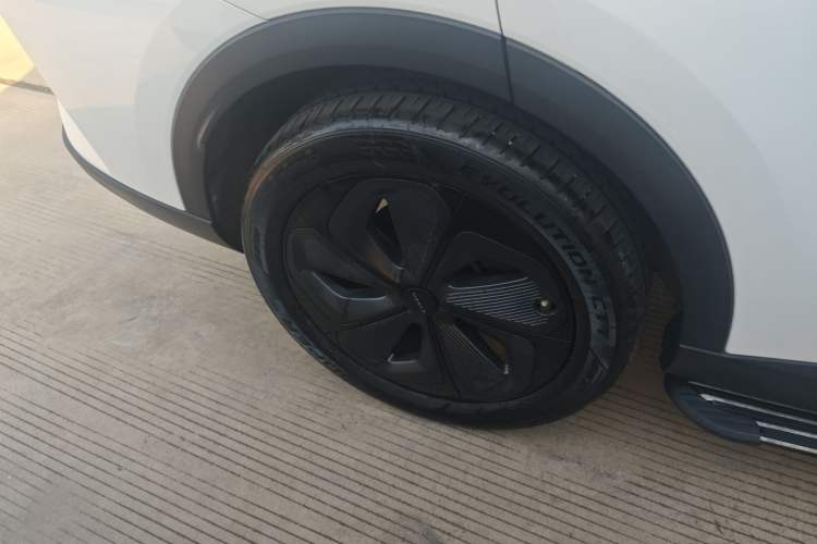 Used EXEED Stellar 2023 400T Four-Wheel Drive Deluxe Edition Right Rear Wheel Hub